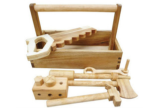 Qtoys Natural Wooden Carry Tool Set